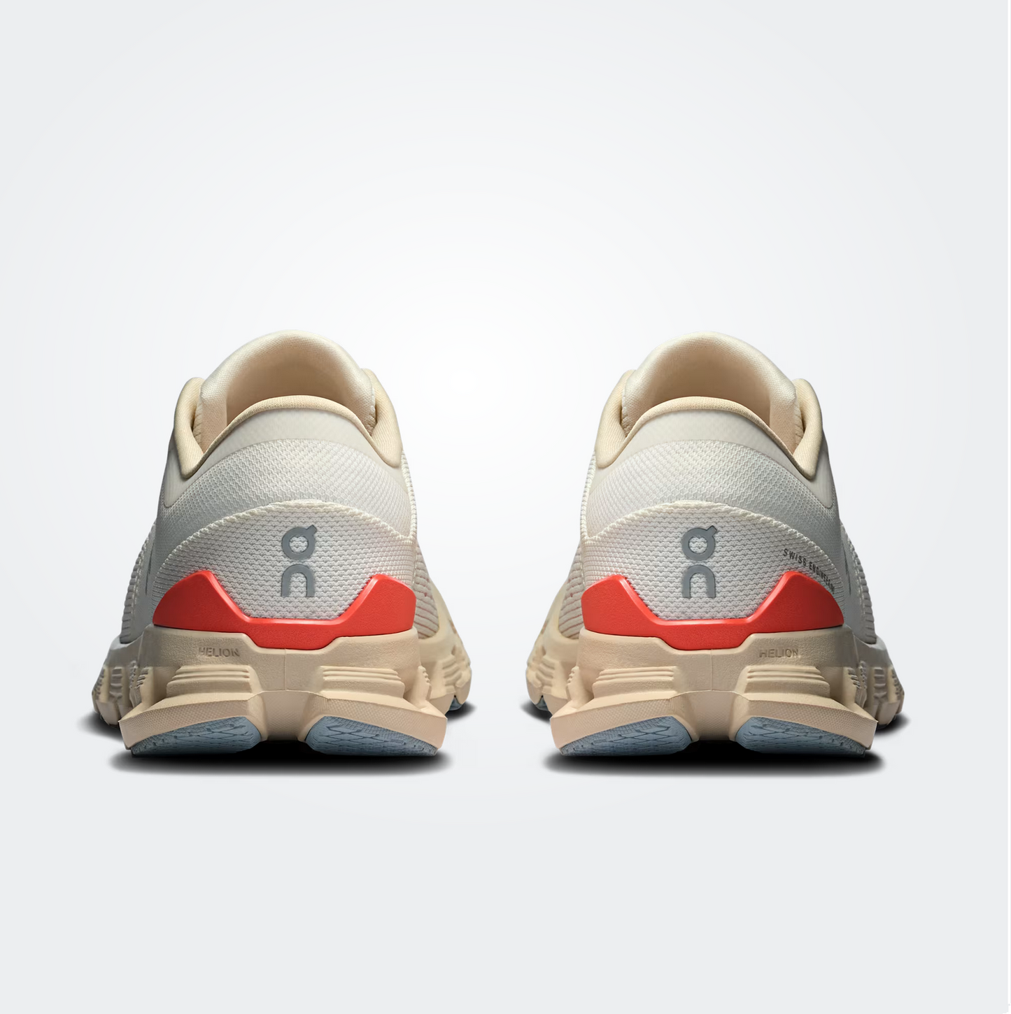 On Women’s Cloud X 4