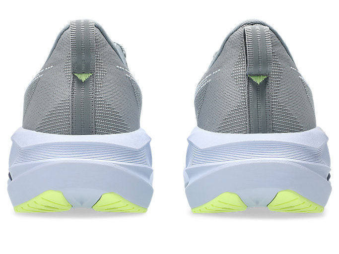 Asics Women’s Novablast 5