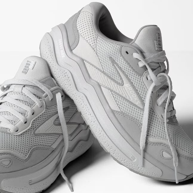 Brooks Women’s Ghost Max SE
