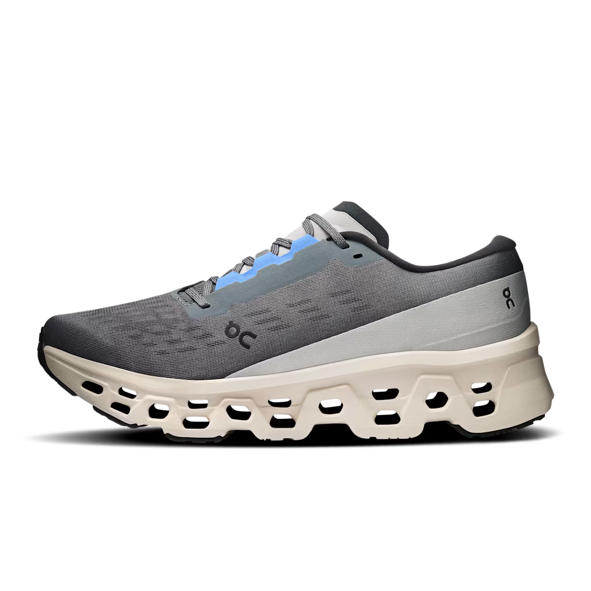 On Men’s Cloudmonster 3