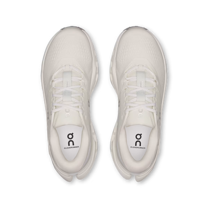 On Women’s Cloudrunner 3