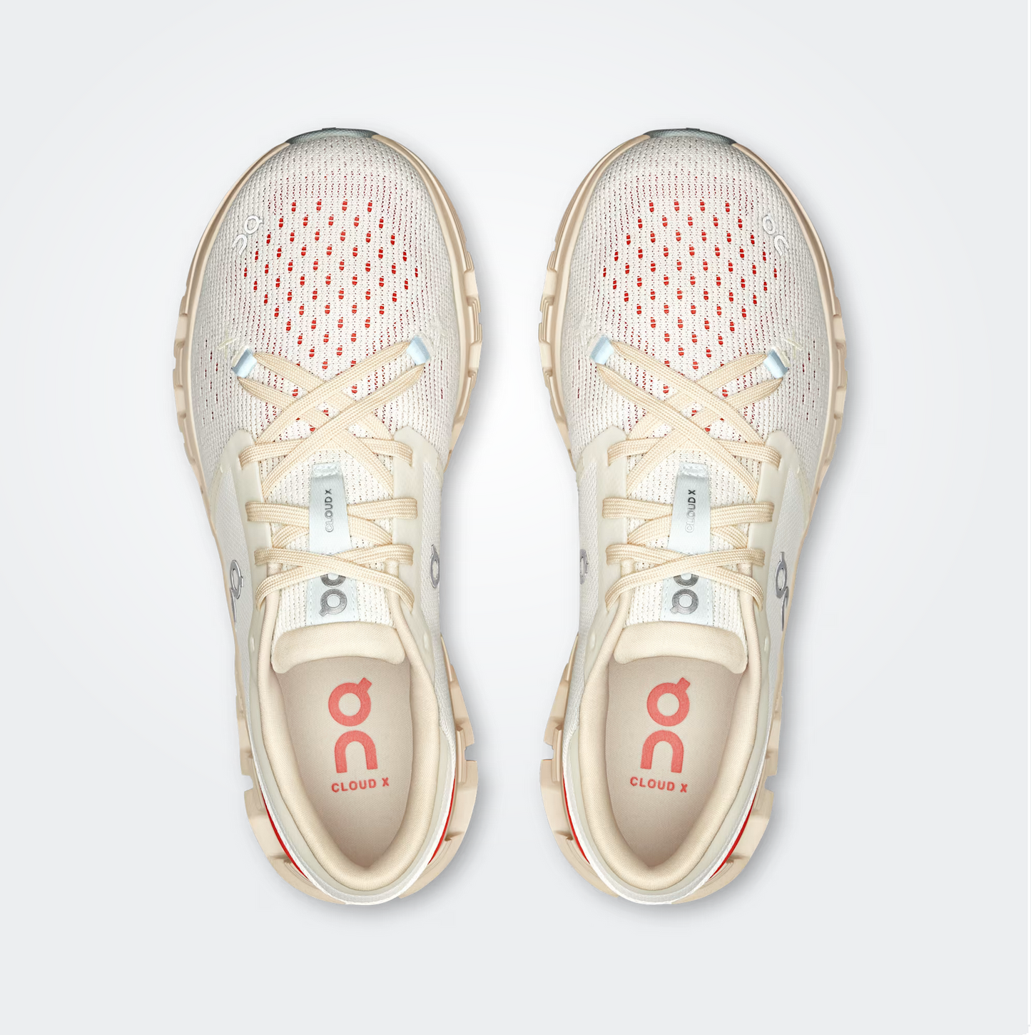 On Women’s Cloud X 4