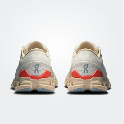 On Women’s Cloud X 4