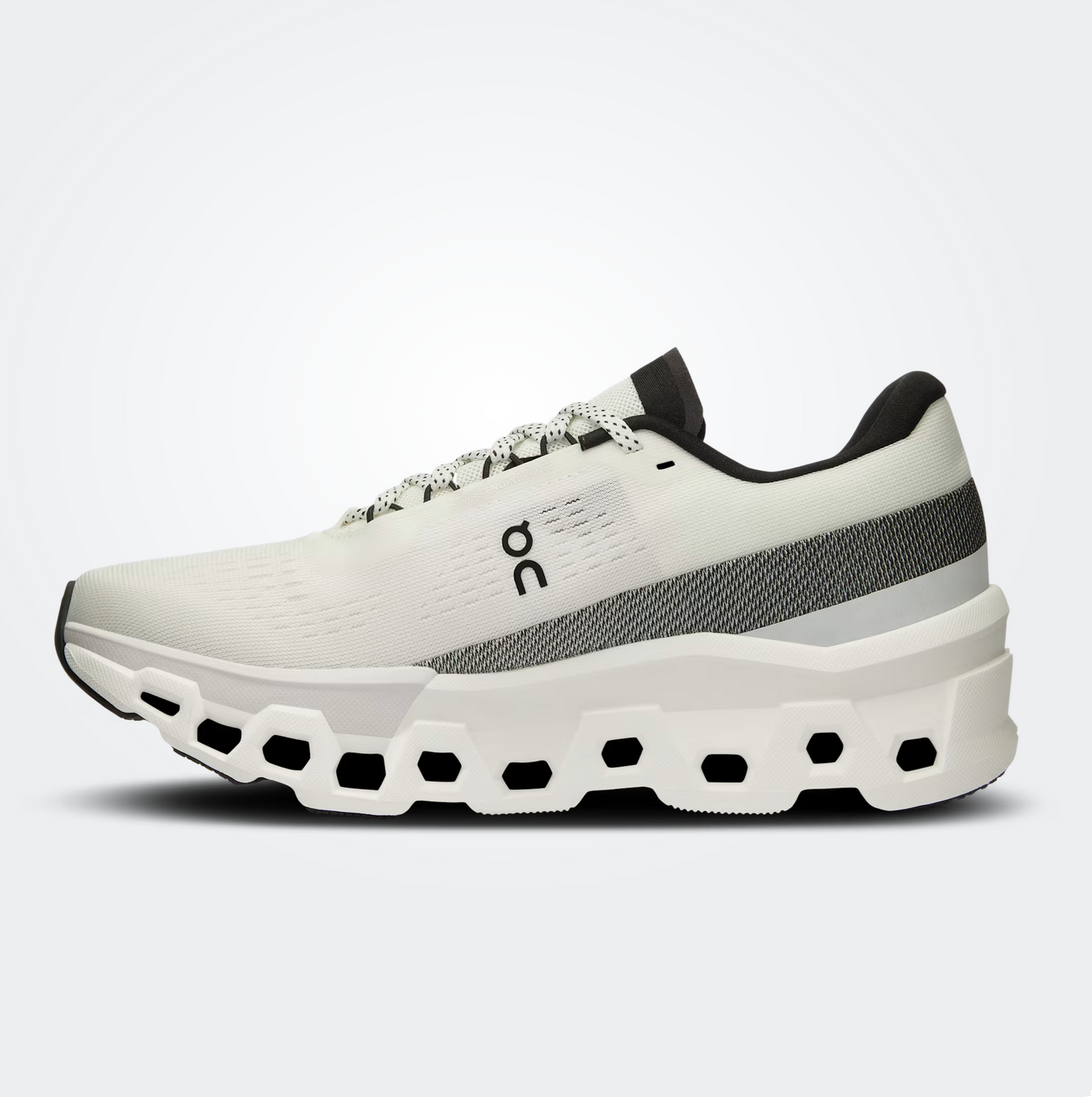 On Women’s Cloudmonster 2