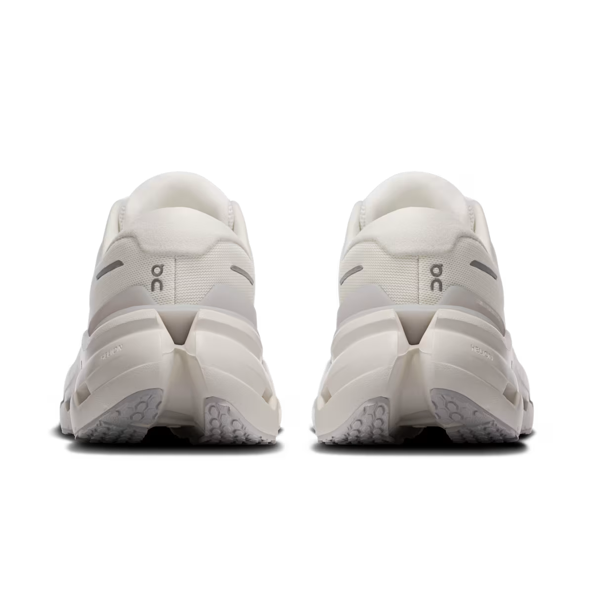 On Women’s Cloudrunner 3